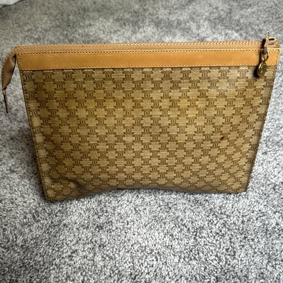 Celine Brown and Tan Toiletry Bag with Monogram Pattern - Picture 3 of 9